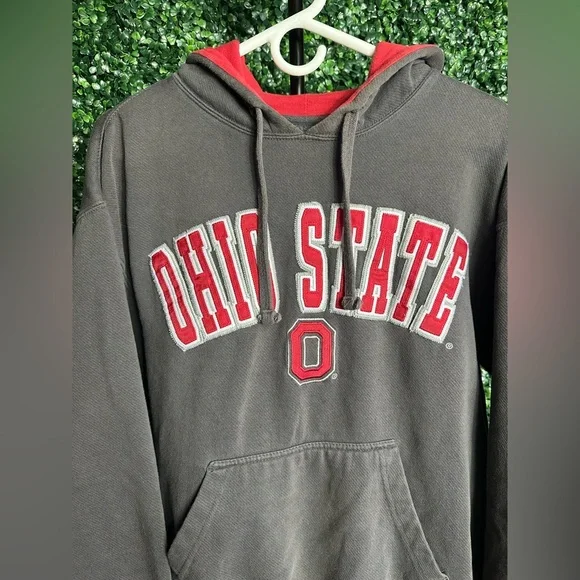 Ohio State Buckeyes Varsity Authentic Apparel Gray Hoodie - Picture 3 of 7